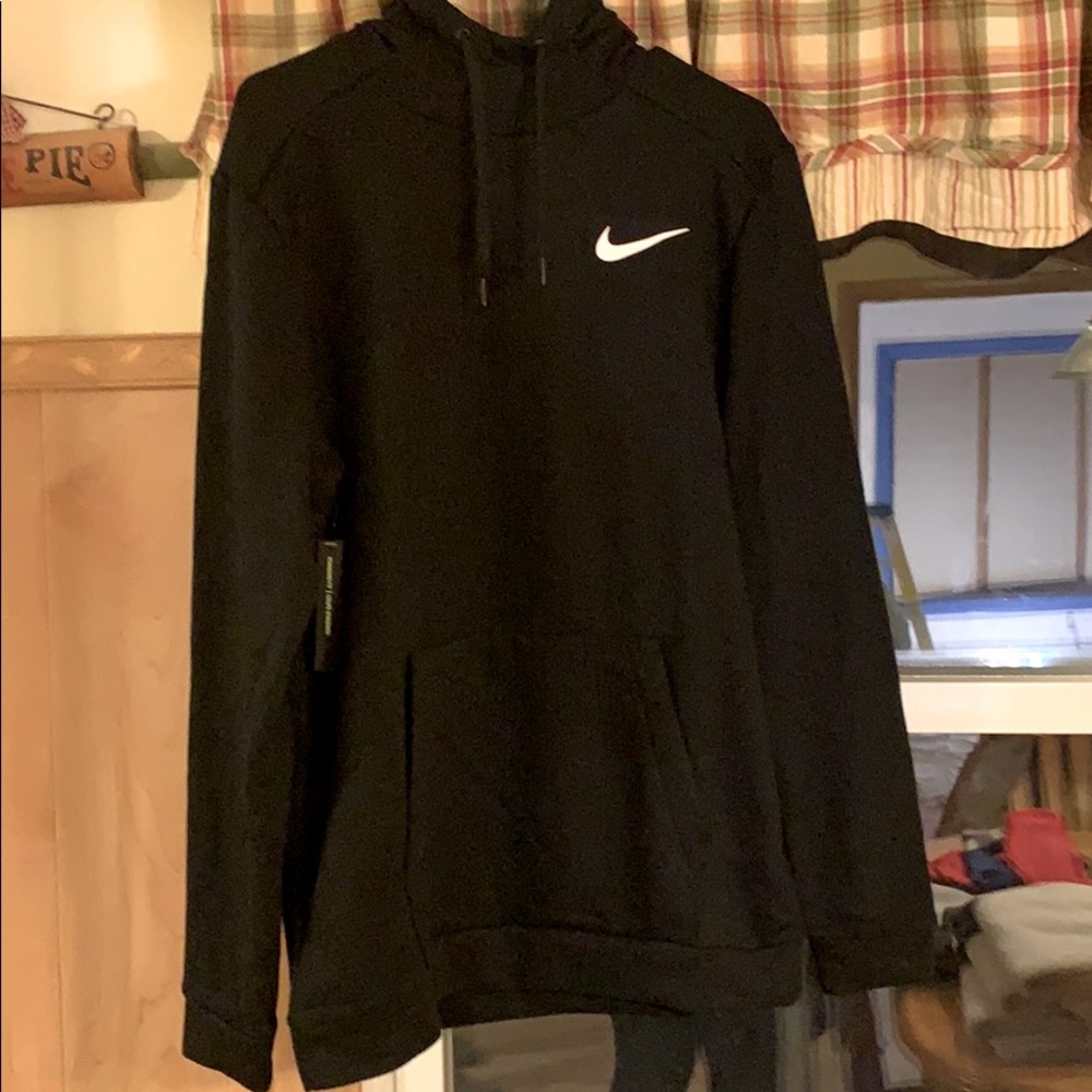 Men’s Nike Dri-Fit top and bottom set